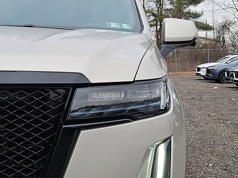 Certified 2024 Cadillac Escalade Sport Platinum w/ LPO, ONYX Package image 9