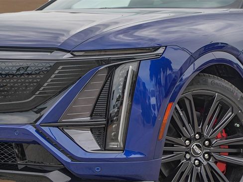 New 2026 Cadillac Lyriq V w/ LPO, Floor Liner Package image 3