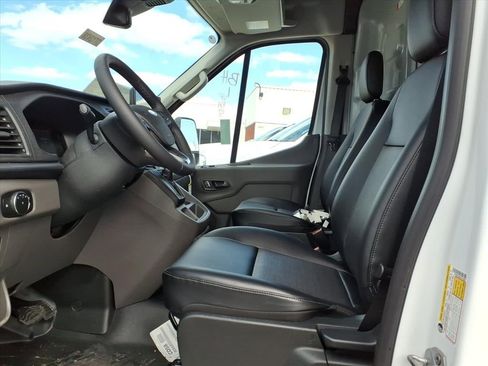 New 2026 Ford Transit 250 148 Medium Roof image 39