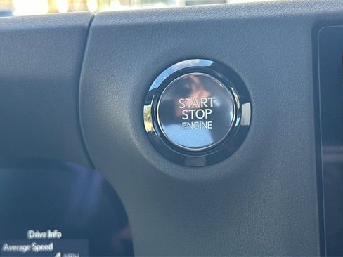 Used 2025 Lexus GX 550 image 22