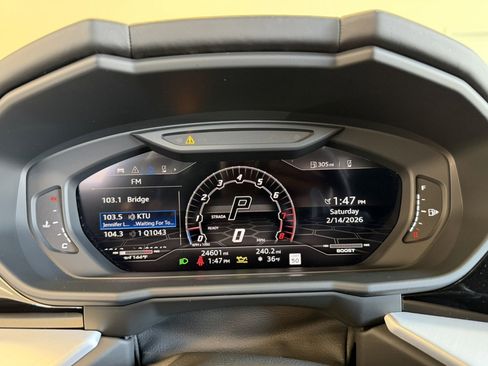 Used 2022 Lamborghini Urus image 20