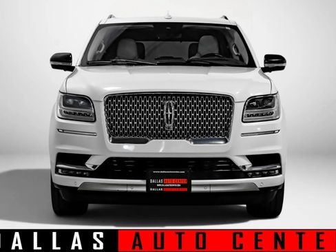 Used 2020 Lincoln Navigator Reserve w/ Luxury Package AWD/4WD image 2