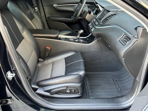 Used 2020 Chevrolet Impala LT w/ LT Convenience Package image 18