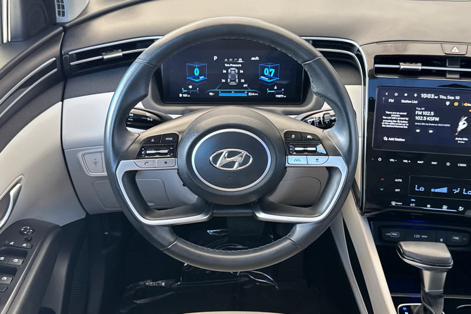 Used 2024 Hyundai Tucson SEL w/ Convenience Package FWD image 15