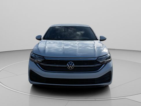 Used 2024 Volkswagen Jetta S image 8
