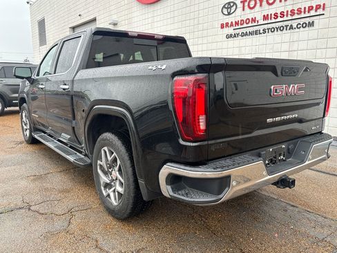 Used 2024 GMC Sierra 1500 SLT w/ SLT Premium Plus Package AWD/4WD image 6