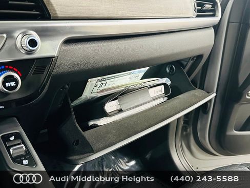Used 2021 Kia Telluride EX w/ EX Premium Package AWD/4WD image 22