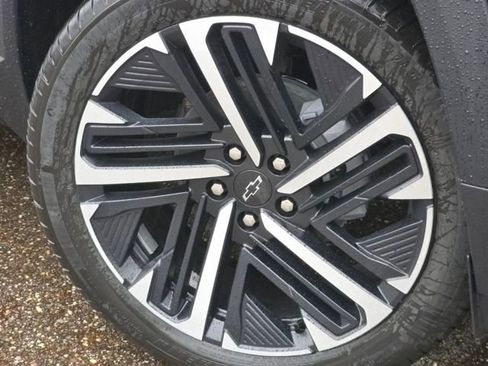 New 2026 Chevrolet Equinox RS w/ Convenience Package III image 18