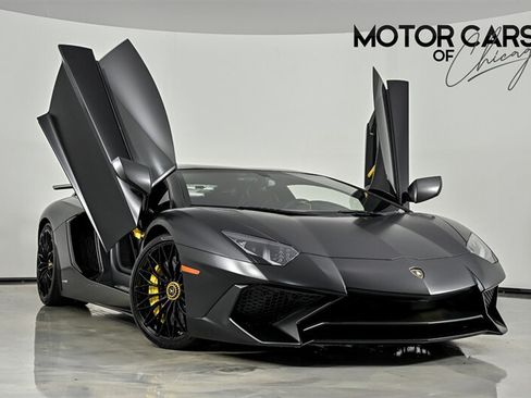 Used 2017 Lamborghini Aventador LP 750-4 Superveloce AWD/4WD image 1
