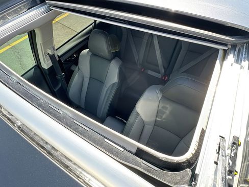 Certified 2025 Subaru Outback Onyx Edition image 30