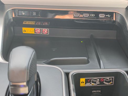 Used 2026 Lexus TX 500h AWD w/ Technology Package image 20