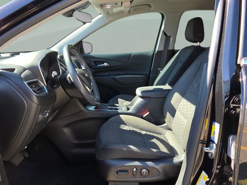 Used 2020 Chevrolet Equinox LT image 11