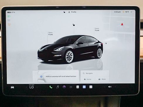 Used 2023 Tesla Model 3 Standard Range image 14