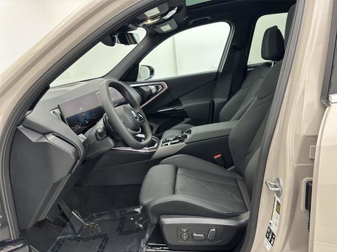 New 2026 BMW X3 xDrive30 w/ Convenience Package image 25