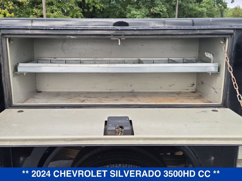 Used 2024 Chevrolet Silverado 3500 W/T w/ WT Convenience Package AWD/4WD image 35