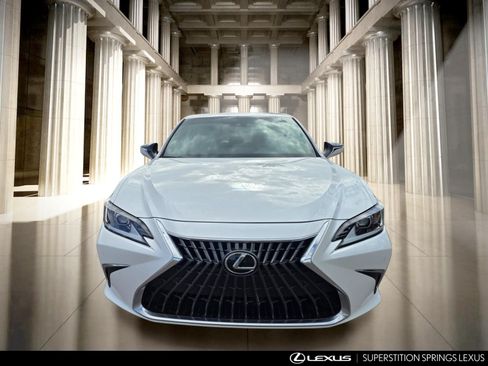 Used 2025 Lexus ES 300h w/ Premium Package FWD image 9