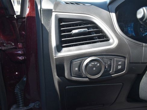 Used 2022 Ford Edge SEL w/ Convenience Package AWD/4WD image 12