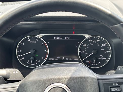 Used 2025 Nissan Rogue SV AWD/4WD image 42