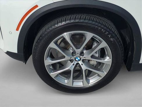 Certified 2024 BMW X5 sDrive40i w/ Parking Assistance Package RWD image 26