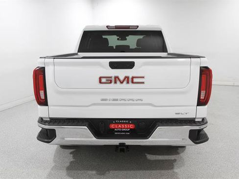 Used 2025 GMC Sierra 1500 SLT AWD/4WD image 19