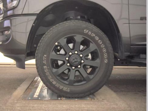 Used 2025 RAM 2500 Big Horn AWD/4WD image 23