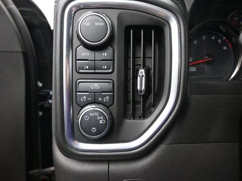 Used 2020 Chevrolet Silverado 1500 LT w/ All-Star Edition image 33