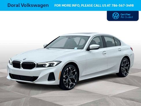 Used 2025 BMW 330i Sedan image 4