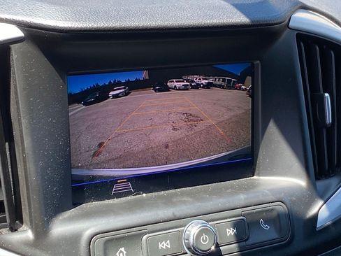 Used 2020 GMC Terrain SLE FWD image 8