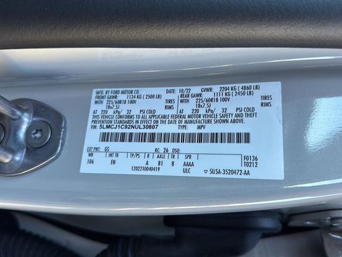 Used 2022 Lincoln Corsair FWD image 35