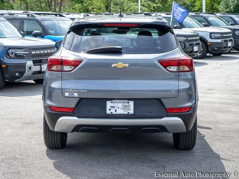 Used 2021 Chevrolet TrailBlazer LT w/ Convenience Package FWD image 6