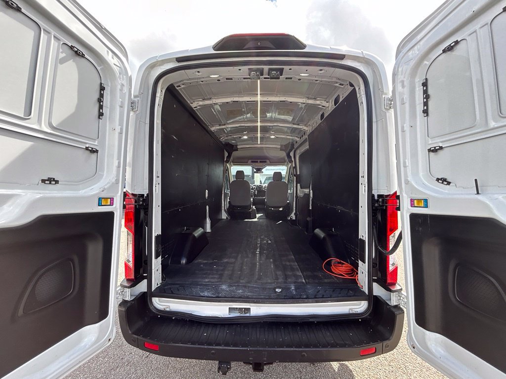 Used 2019 Ford Transit 250 148 Medium Roof RWD image 29