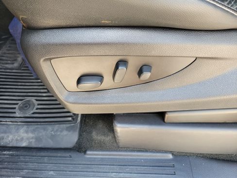 Used 2018 Chevrolet Silverado 1500 LTZ RWD image 25