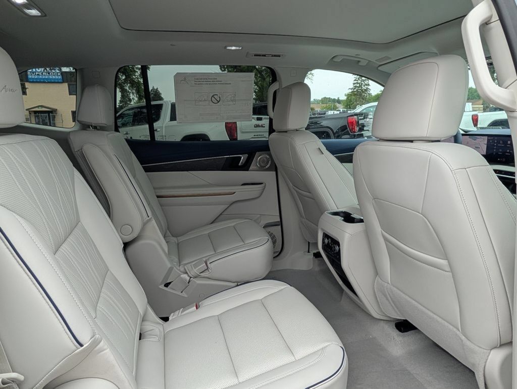 New 2026 Buick Enclave Avenir w/ Super Cruise Package AWD/4WD image 28