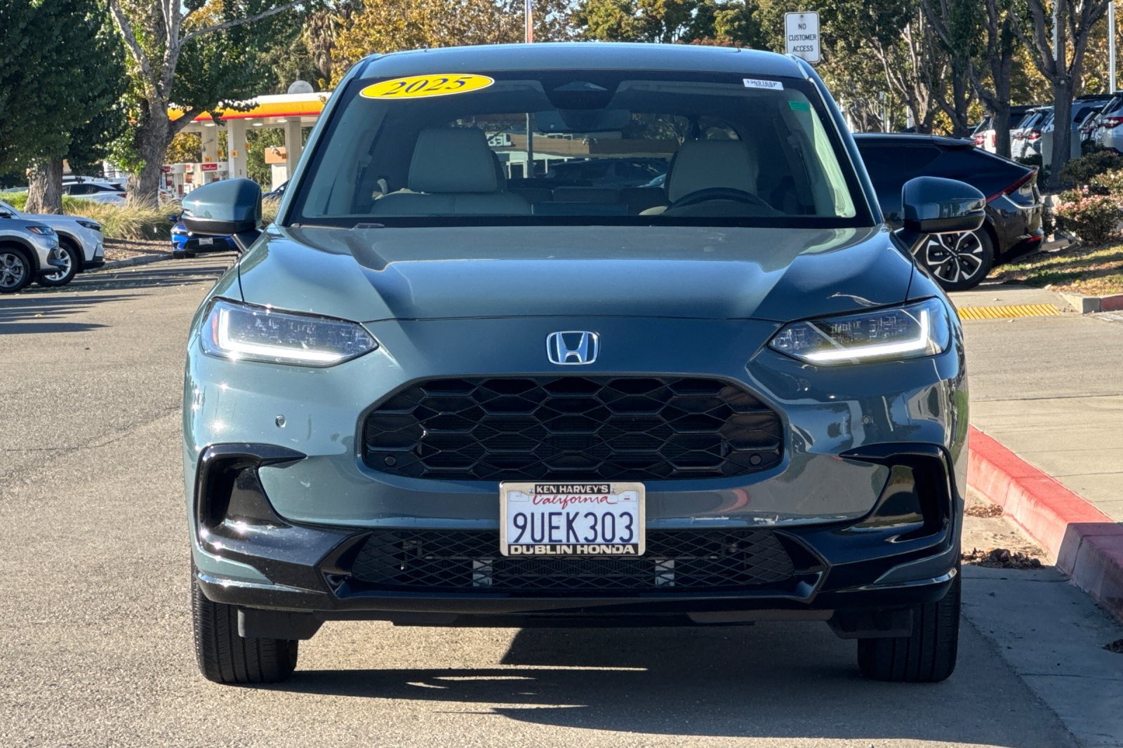 Certified 2025 Honda HR-V EX-L image 9