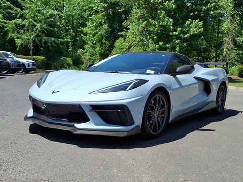 Used 2023 Chevrolet Corvette Stingray Premium Conv w/ Z51 Performance Package RWD image 24
