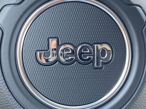 New 2026 Jeep Gladiator Sport AWD/4WD image 23