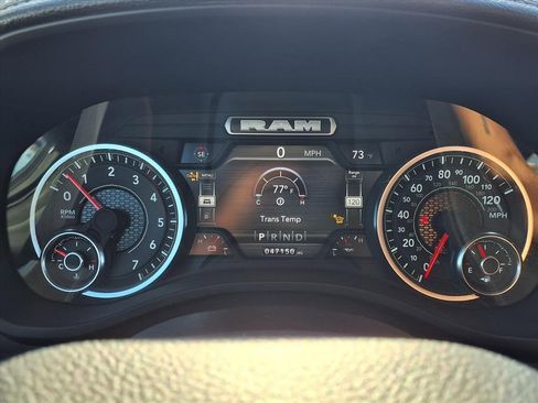 Used 2024 RAM 1500 Laramie image 17