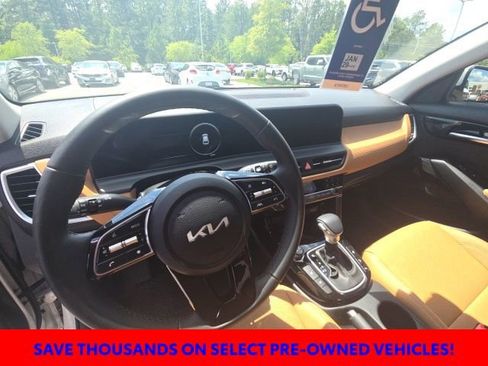 Used 2026 Kia Seltos EX w/ EX Sunroof Package FWD image 15