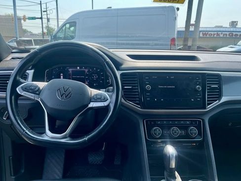Used 2020 Volkswagen Atlas Cross Sport SEL AWD/4WD image 4
