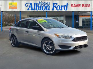 Used 2017 Ford Focus S video 1