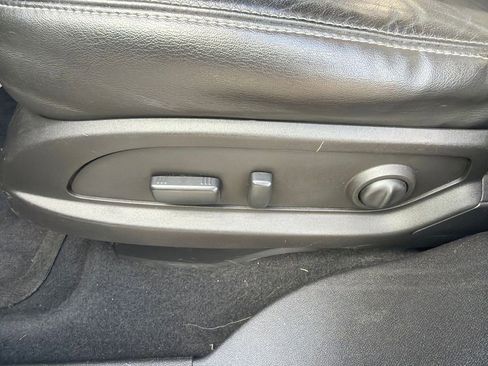 Used 2017 GMC Acadia Limited SLT image 24