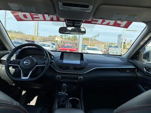 Used 2024 Nissan Altima 2.5 SR image 26