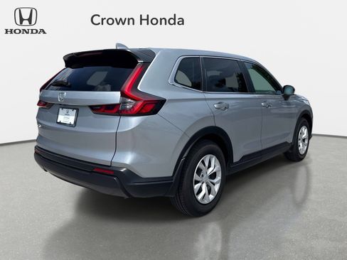 Used 2025 Honda CR-V LX image 3