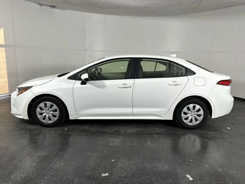 Used 2020 Toyota Corolla L image 8