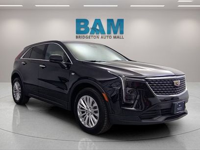 Used 2024 Cadillac XT4 Luxury w/ Cold Weather Package