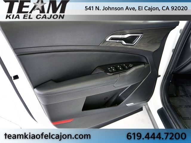 Certified 2025 Kia Sportage X-Line AWD/4WD image 24
