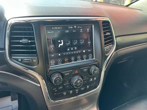 Used 2018 Jeep Grand Cherokee Limited w/ Luxury Group II AWD/4WD image 20