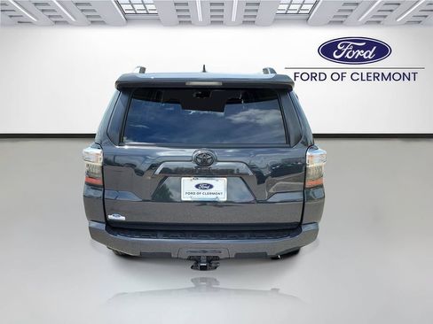 Used 2024 Toyota 4Runner SR5 Premium w/ Moonroof Package RWD image 4