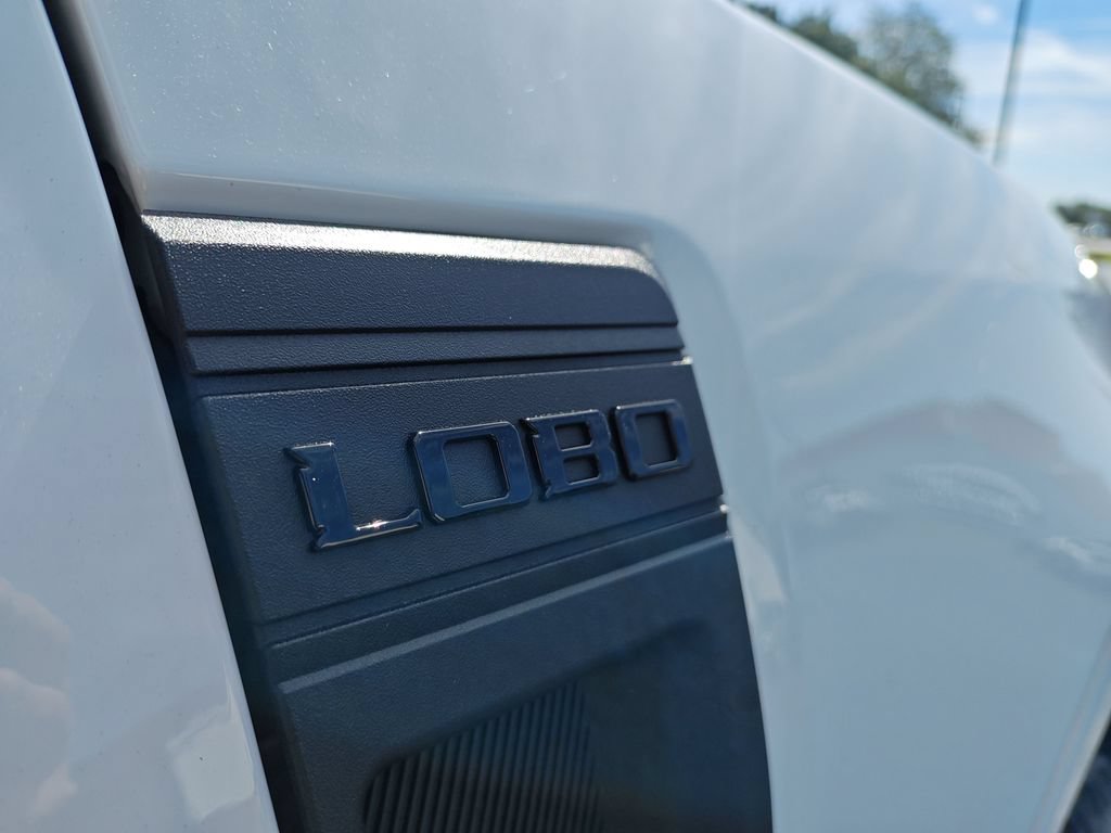 Used 2025 Ford Maverick Lobo AWD/4WD image 27