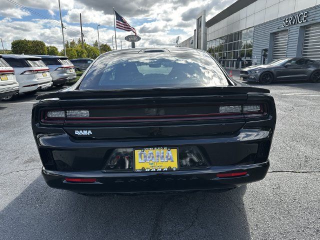 Used 2024 Dodge Charger Daytona Scat Pack w/ Plus Group AWD/4WD image 6